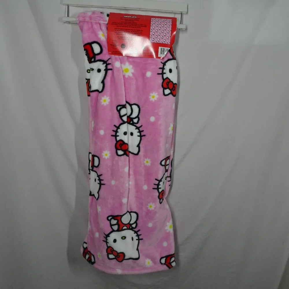 Hello Kitty Super Soft Throw Blanket 46in X 60in